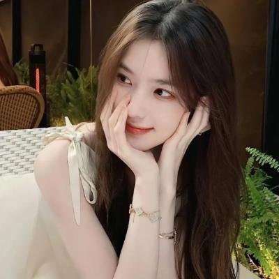 亚历克斯与艾玛